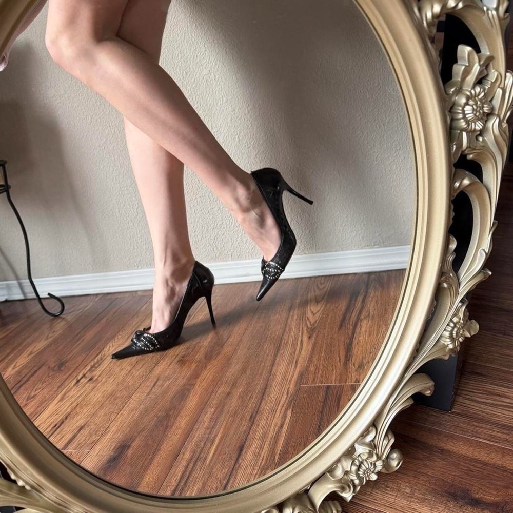 Vera Pelle Black Pointed Toe Stiletto Pumps with Stud Accents